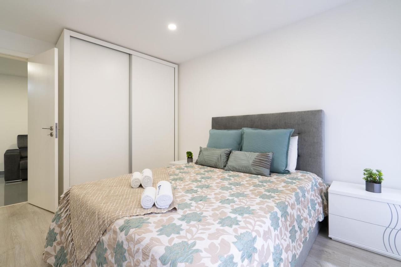 Host Wise - Spacious Noble Apartaments Ace Location بورتو المظهر الخارجي الصورة